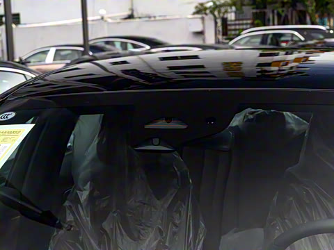 2025�� �Ŀ� E 260 �˶���