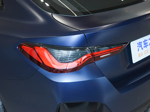 2024�� 430i Gran Coupe M�˶���ҹ��װ