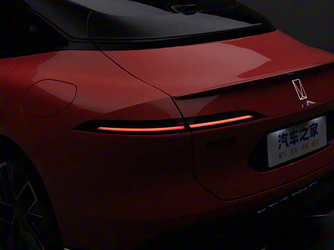 2025�� Ultra�����