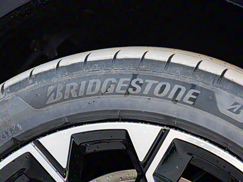 2025�� xDrive30L ������ M�˶���װ