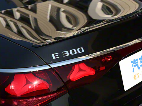 2025�� E 300 ʱ�����˶���