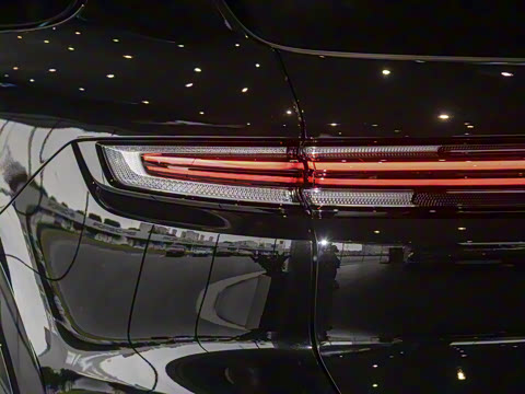 2025�� Cayenne 3.0T ���ΰ�