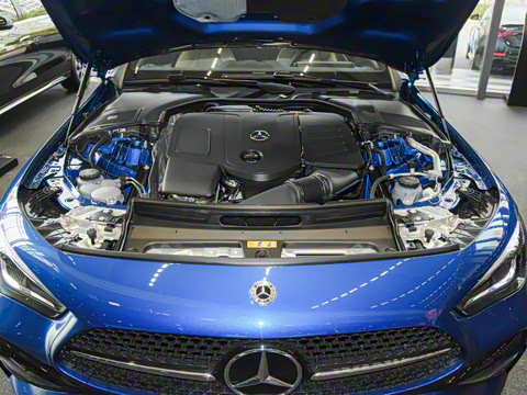 2025�� CLE 260 ���ܳ�