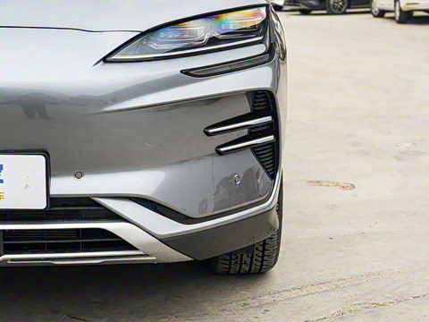 2025�� EV �Ǽݰ� 520km �����