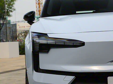 2025�� ������������ Ultra