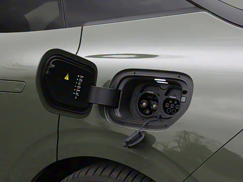 2025�� �����������Ǽݰ� 100kWh