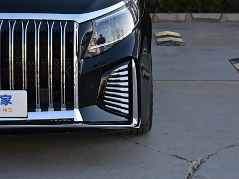 2025��  2.0T �����֡�Ħ��