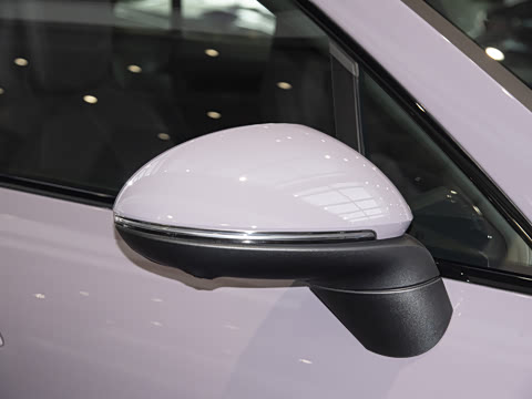 2024�� Macan ��������