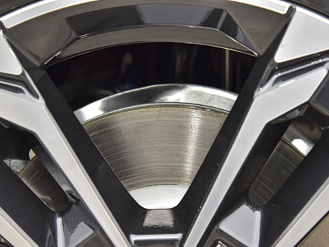 2024�� sDrive25i M�˶���װ