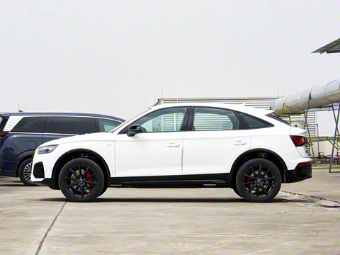 2025�� quattro 45�����ذ� 40 TFSI ������