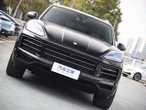 2025�� Cayenne E-Hybrid 2.0T