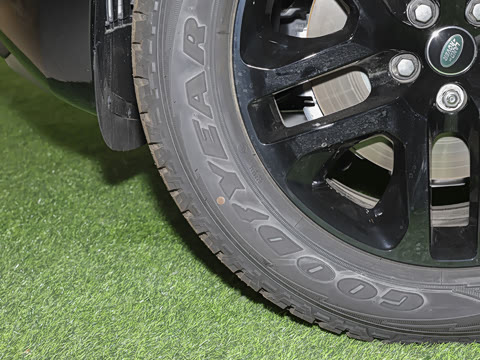 2025�� 130 3.0T P400 Զ���ر��