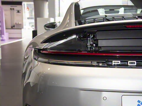 2025�� Carrera 3.0T