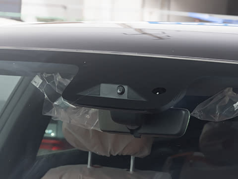 2025�� 215�콢��