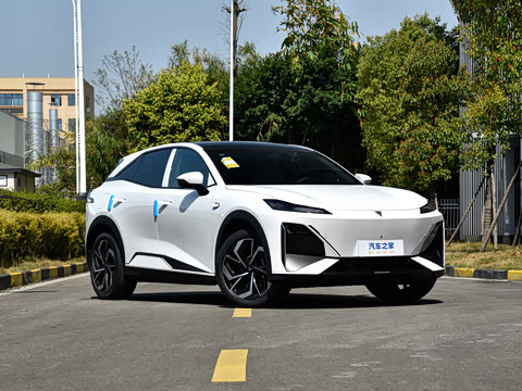 2025�� 215Max ��ΪǬ���Ǽ�ADS SE���̰�