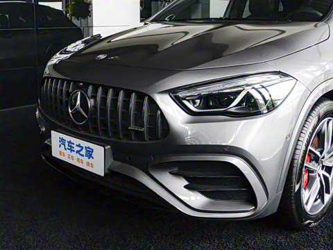 2025�� AMG GLA 35 4MATIC