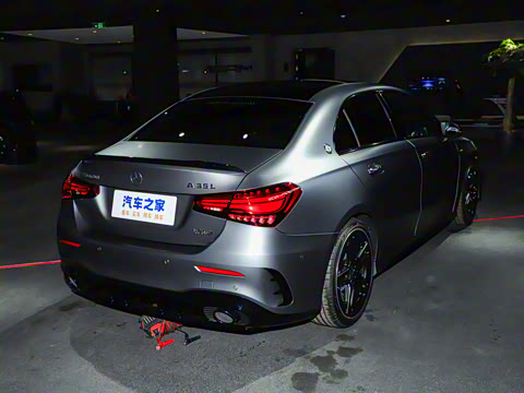 2025�� AMG A 35 L 4MATIC