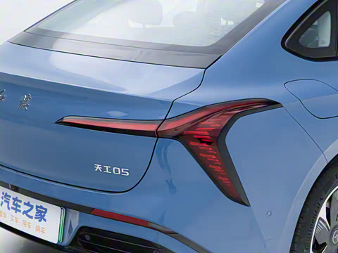 2025�� 750��ѡ��