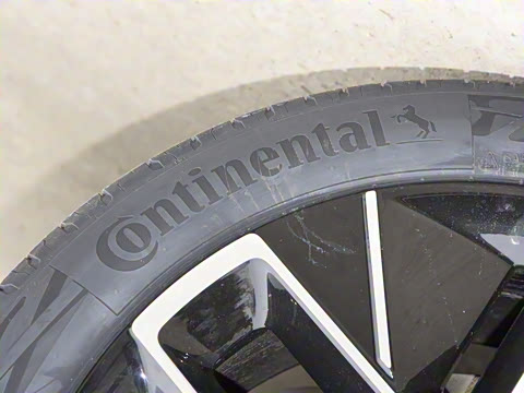 2025�� Ultra ���������