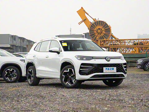 2025�� ̽��L 330TSI ������ӢCity��