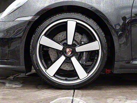 2025�� Carrera 3.0T