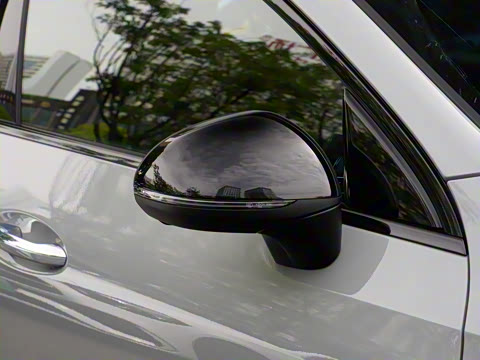 2025�� GLC 300 4MATIC ����SUV