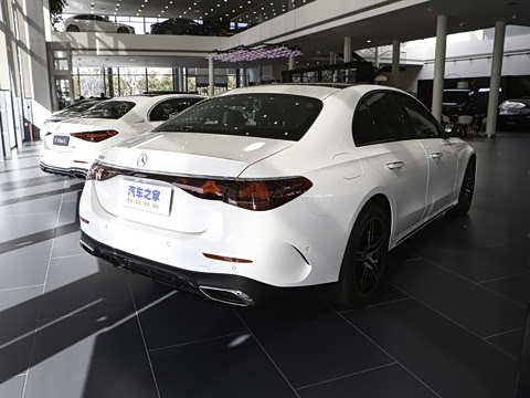 2025�� E 260 �˶���