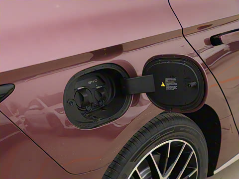 2025�� �Ǽݰ� DM-i 1.5L 125km �����