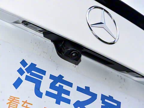 2025�� �Ŀ� C 260 L �ҹ�˶���