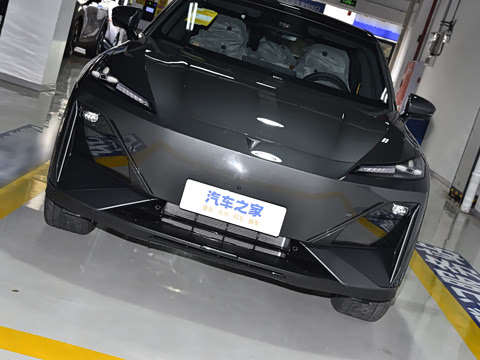 2025�� 215Max ��ΪǬ���Ǽ�ADS SE���̰�