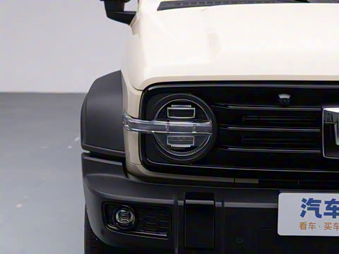 2025�� 2.0T ������