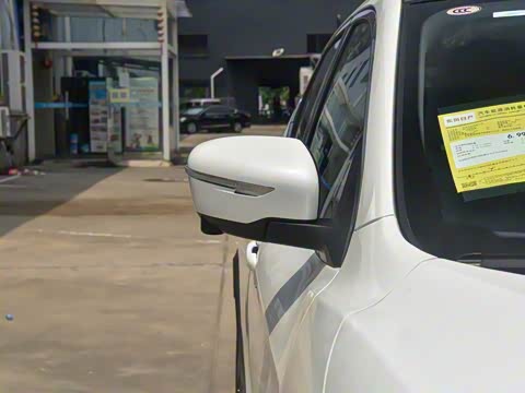 2025�� �Ŀ� ���� 2.0L CVT XV+���Ȱ�