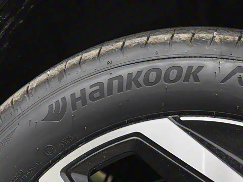 2025�� ̽��L 330TSI ������ӢCity��