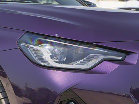 2025�� M240i xDrive