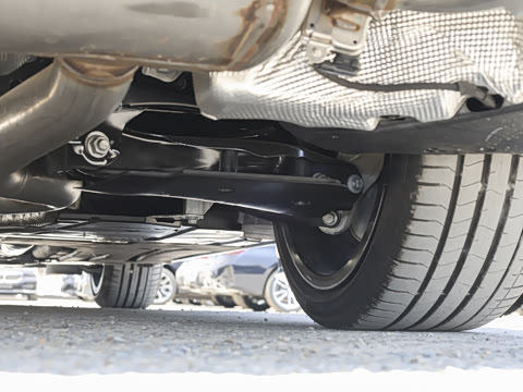 2025�� M240i xDrive