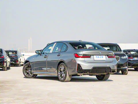 2025�� 330i M�˶���ҹ��װ