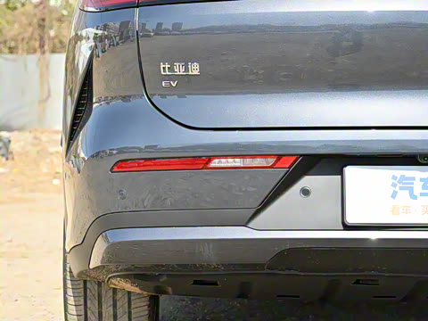 2025�� EV 670KM�����״��콢��