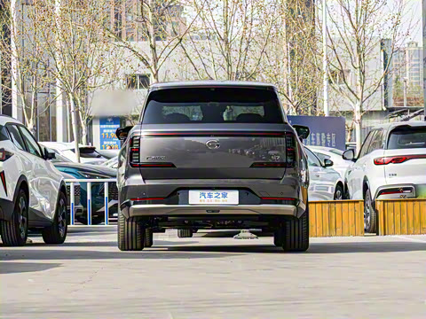 2025�� 180km Ultra ������