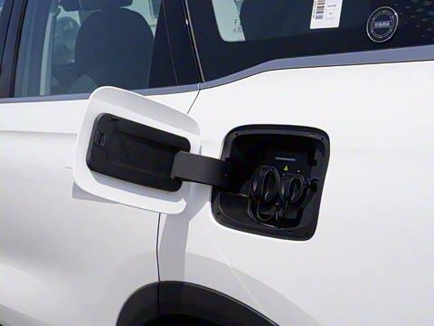 2025�� 120 ���������콢�� 5�� �������