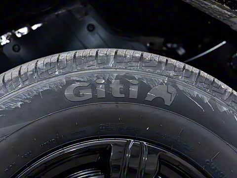 2025�� 2.0T ������