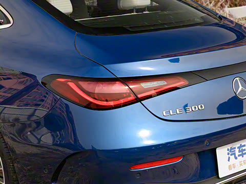 2025�� CLE 300 4MATIC �����ͽ��ܳ�