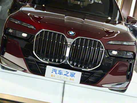 2023�� 740Li ������ M�˶���װ