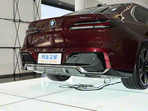 2023�� 740Li ������ M�˶���װ