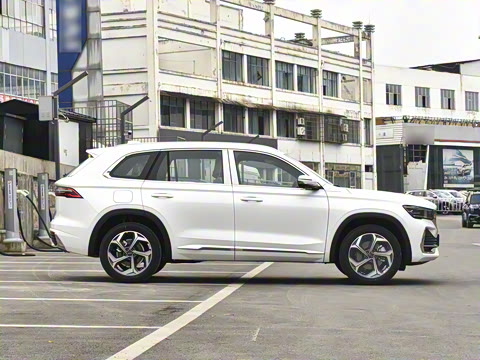 2025�� 2.0TD �Զ����ư�