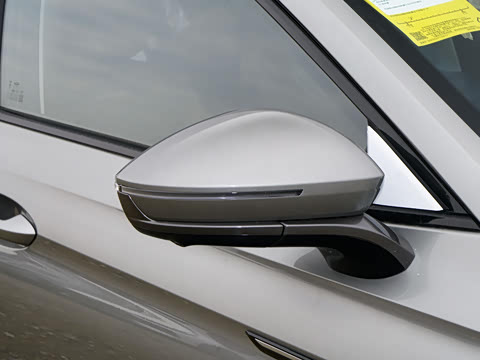 2025�� 2.0T DCT��