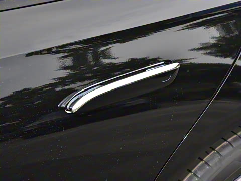 2025�� �Ŀ� E 300 ʱ�����˶���