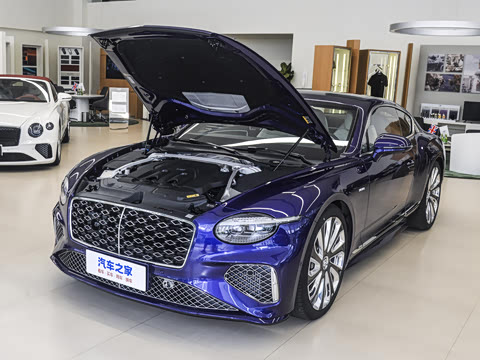 2025�� GT Mulliner��