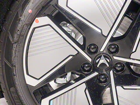 2025�� 735MAX 160kW