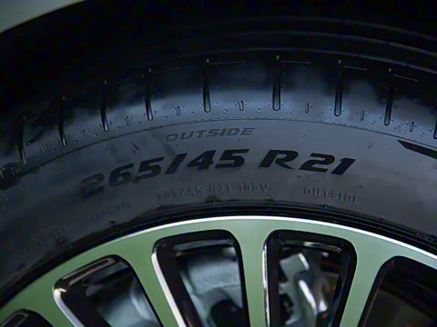 2025�� ���� Ultra�� 53.4kWh 5����