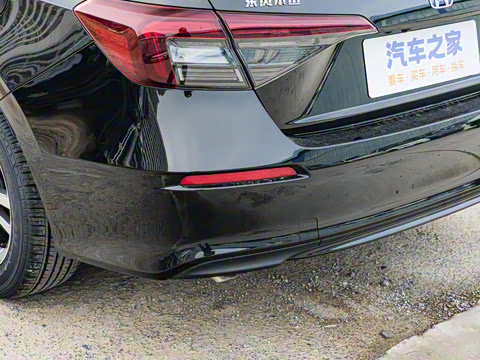 2025�� 240TURBO CVT ��ȤPlus